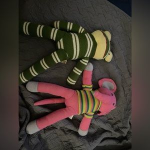 Dan dee sock elephant and frog push